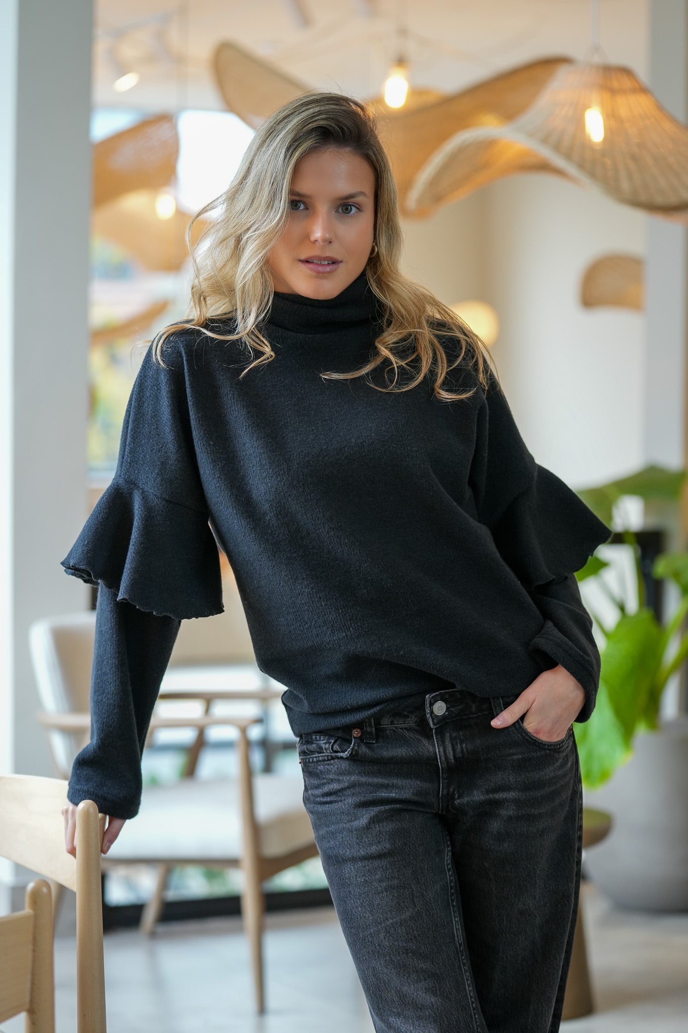 Sweater de Lanilla Duluh Negro