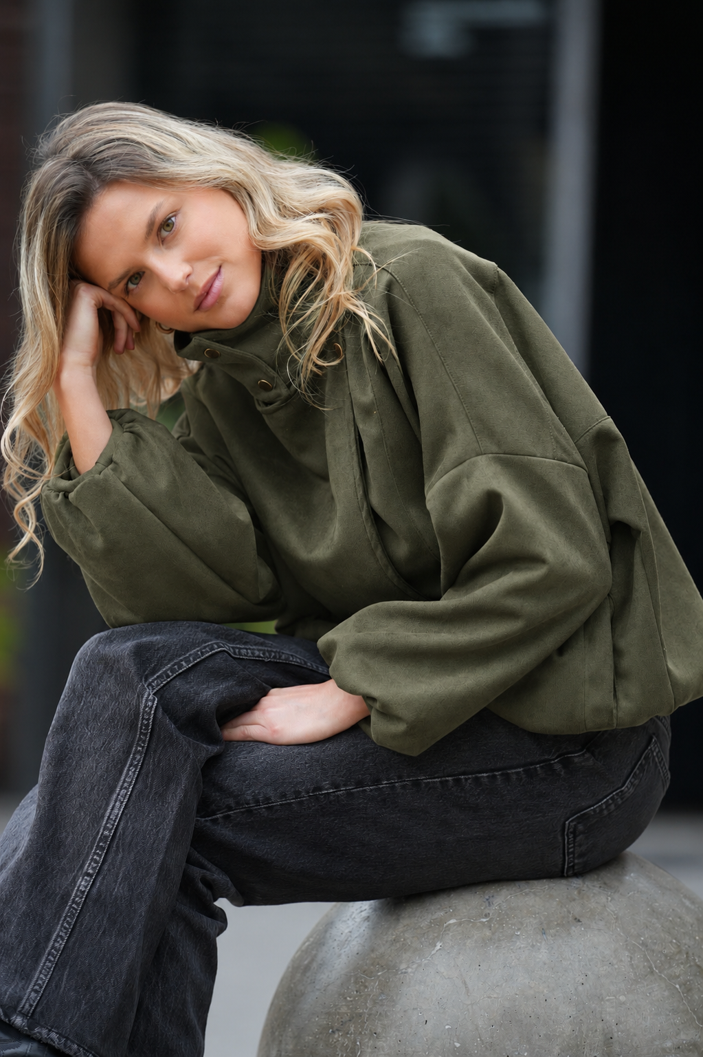 Chaqueta Funnel Oversize verde militar