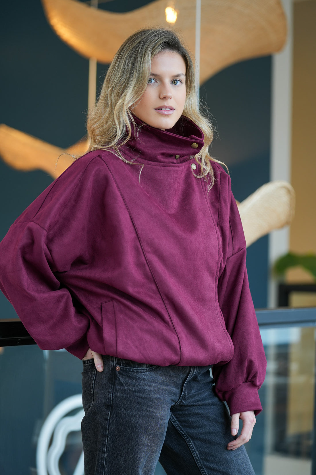 Chaqueta Funnel Oversize Burdeo